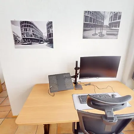 Solution-grischun - Stadtwohnung - Kaffee&tee - Arbeitsplatz - Tv Apartment *