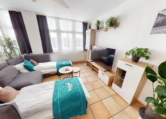 Solution-grischun - Stadtwohnung - Kaffee&tee - Arbeitsplatz - Tv